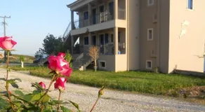 Regina Apartments Simotata Sissia - Image 2