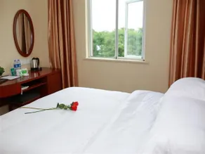GreenTree Inn Suzhou Yangchenghu International Crab City Qianshuiwan Express Hotel - Image 2