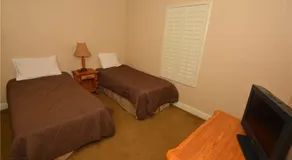 RedAwning Calabria Avenue Holiday home 2 - Image 2