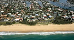 Oomoo 27 - Four Bedroom Townhouse - Close to Beaches! - Image 4