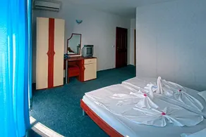 Dirossi Hotel - Image 3