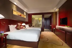 Regal Airport Hotel Xi’an - Image 4