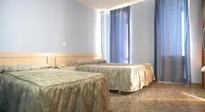 Hostal Xarau - Image 5