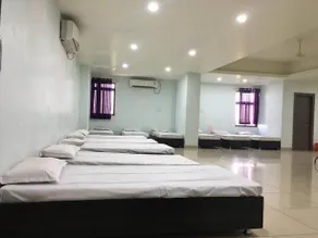 Hotel Kailash Presidency - Image 5