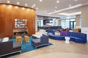 SpringHill Suites by Marriott Anaheim Resort - Image 2