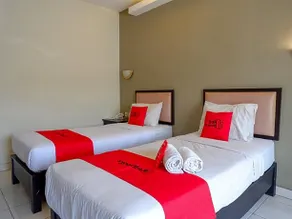 Royal Phoenix Hotel - Image 3
