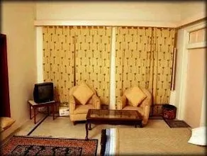 Hotel Shree Niwas - Image 2