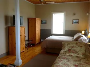 Vicarage Suites - Image 5