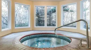 Witness Majestic Ocean Views from this Placid Apartment - Image 3