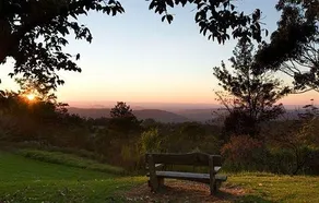 Ravensbourne Mountain Retreat - Image 4