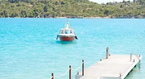 Beachfront Villa - Image 5
