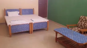Hotel Bandhavgarh Palace - Image 2