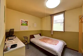 Hotel Million - Image 2