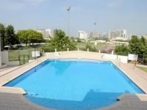 Dubai Youth Hotel - Image 2