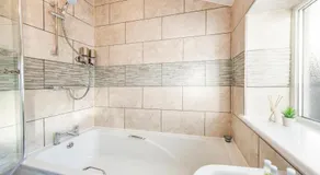 Remi Martin's Place - Image 5