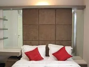 Dylant's Apartment at Kelapa Gading Square - Image 2