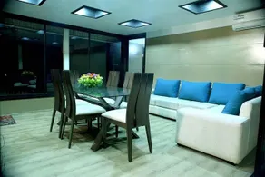Benbow Houseboat - Image 4