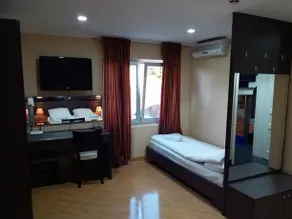 Hotel Vila Hayat - Image 5