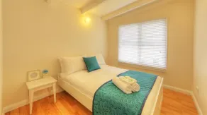 Bruny Beachfront Eco Lodge - Image 4