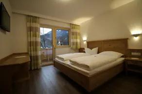 Apart Geisler - Image 4