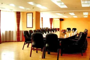 Liaoning Guoda Hotel - Image 2
