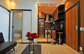 Copacabana Beach Apartments 48 - Image 5