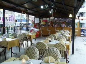 Lila Hotel - Image 4