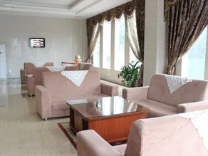 Yijing Business Hotel Zhanjiang - Image 5