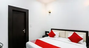 OYO 62014 Hotel New Geetanjali - Image 4