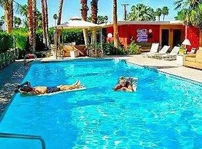 Palm Tee Hotel - Image 2