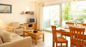 Apartamentos Miramar 2 - Image 2