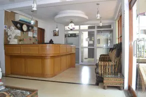 OYO Townhouse 256 Silver Palm Resort - Image 3