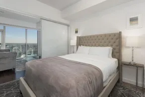 Diamond Vacation Homes - York Street - Image 3