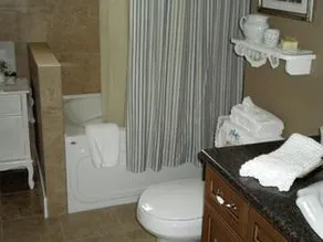Turtle Mountain Inn - Image 5
