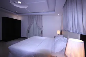 Arwa Suites Al Khobar - Image 4