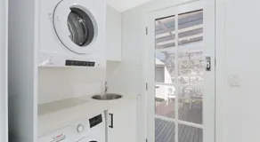 Kesla Beach House - Image 4
