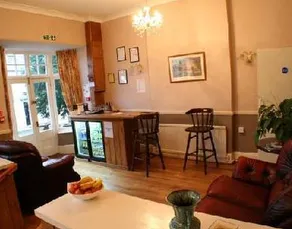 Bryncelyn Guesthouse - Image 2