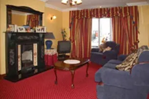 Seashore Lodge Guesthouse - Image 2