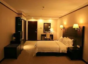 Xiamen Tiandiren Hotel - Image 2