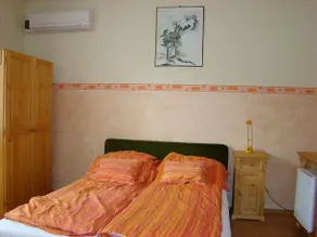 Lovas Vendégház - Image 3