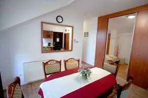 Julia Harmony Apartmen - Image 3