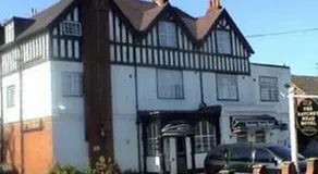 Datchet Mead Hotel - Image 2