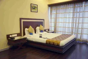 OYO Premium Vidya Nagar - Image 2