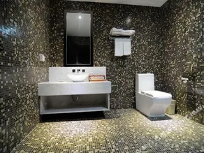 The Arctic Ocean Hotel - Image 3