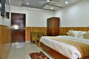 Hotel Akash Dharamshala - Image 5