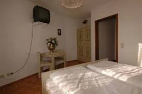 Strauß - Image 2