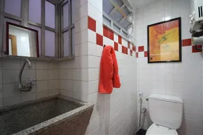 Redfern 401 - Image 2