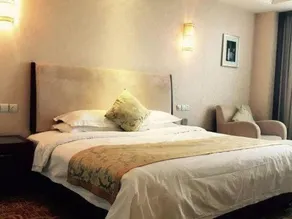 Huaqiao International Hotel - Image 3
