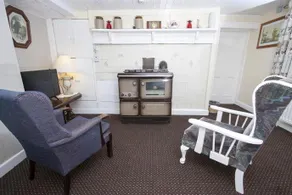 Arrow View House - Image 2