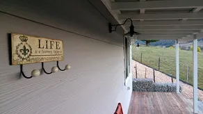 Towac Valley Cabins - Image 4